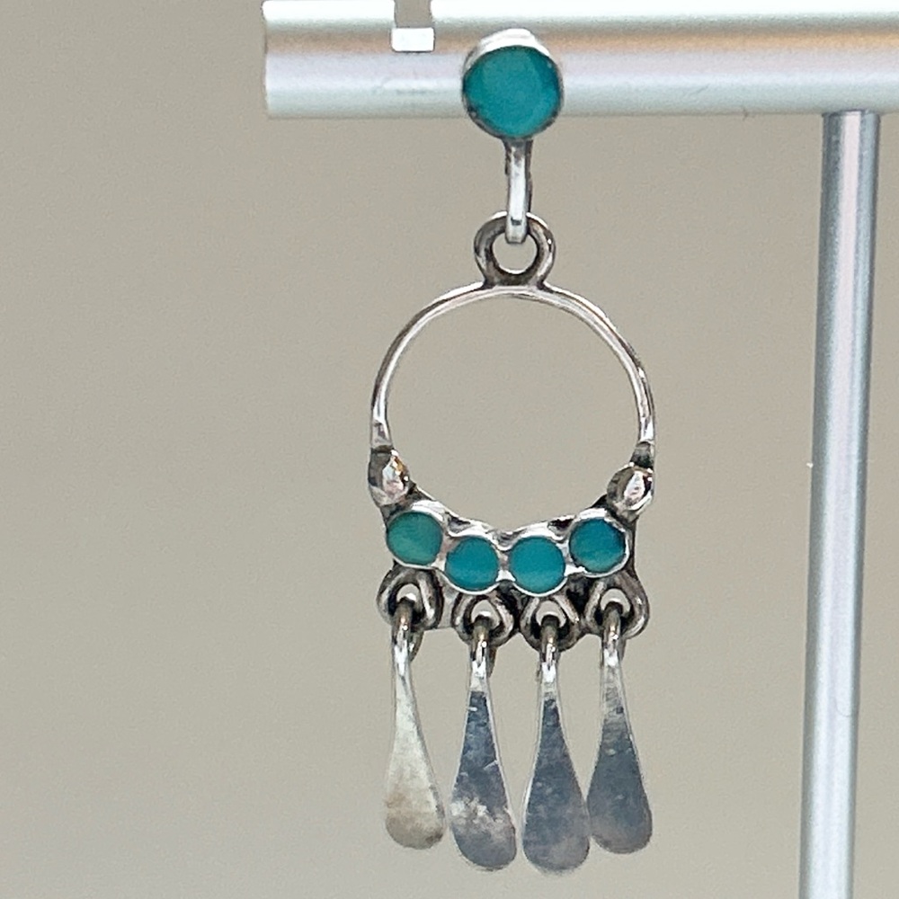 Vintage Southwestern Snake Eye Turquoise Sterling Silver Earrings - Picture 4 of 10